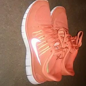 Women's nikes